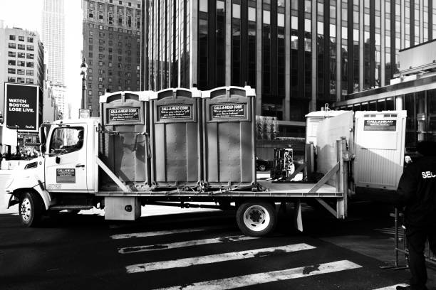 Best Portable toilet rental cost  in Milton, PA